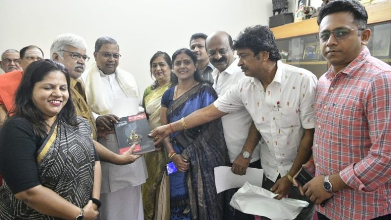 ರಾಜ್ಯದಲ್ಲಿ ಚಿತ್ರಮಂದಿರಗಳಲ್ಲಿ ಏಕರೂಪ ಪ್ರವೇಶ ದರ ನಿಗಧಿ ಸೇರಿ ಬೇಡಿಕೆ ಈಡೇರಿಕೆಗೆ ಸಿಎಂಗೆ ಮನವಿ