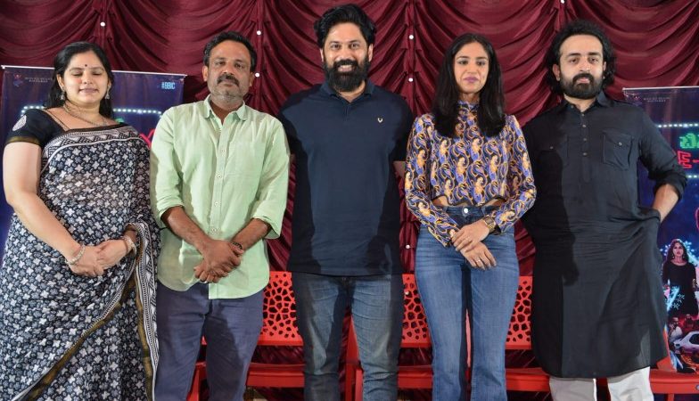 ಕ್ಯಾಬ್ ಚಾಲಕ, ಆತ, ನಿಗೂಡ ಮಹಿಳೆ ಸುತ್ತ ಸಾಗುವ ಚಿತ್ರ “ಬಿಸಿ ಬಿಸಿ ಐಸ್ ಕ್ರೀಮ್