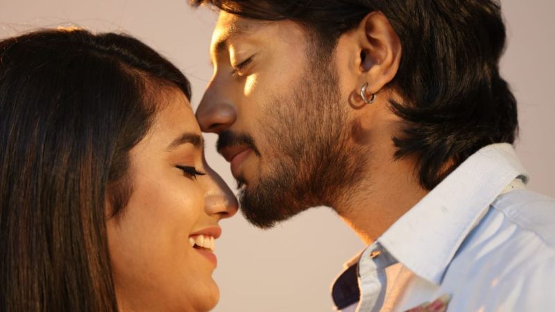 ಶ್ರೇಯಸ್- ಪ್ರಿಯಾವಾರಿಯರ್ ನಟನೆಯ “ವಿಷ್ಣು ಪ್ರಿಯಾ” ಫೆಬ್ರವರಿ 21ಕ್ಕೆ ಬಿಡುಗಡೆ