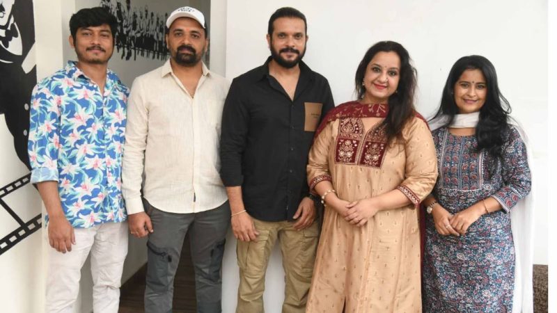 ಕನ್ನಡದಲ್ಲೊಂದು ವಿಭಿನ್ನ ಚಿತ್ರ “ನಿಮಗೊಂದು ಸಿಹಿಸುದ್ದಿ” ಮೋಷನ್ ಪೋಸ್ಟರ್ ಬಿಡುಗಡೆ