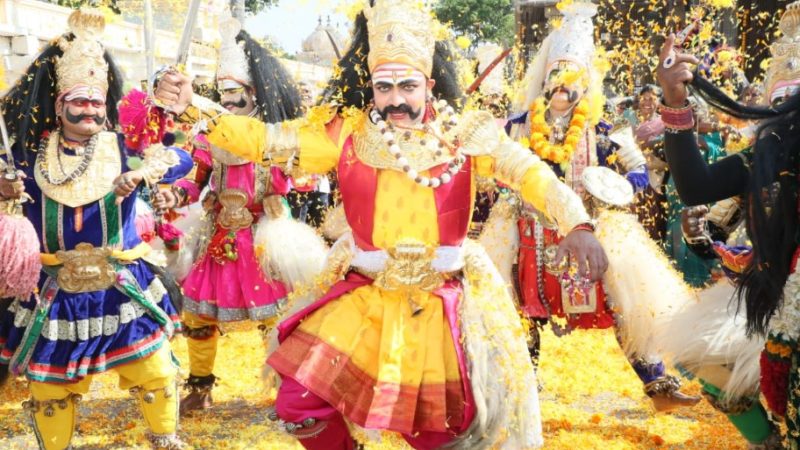 ವೀರಗಾಸೆ ಕಲಾವಿದನ ಪಾತ್ರಲ್ಲಿ ಚಿನ್ನಾರಿ ಮುತ್ತ ವಿಜಯ್ ರಾಘವೇಂದ್ರ ಹೊಸ ಲುಕ್