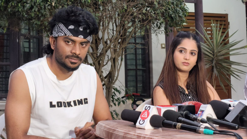 ವಿಚ್ಚೇಧನದ ನಂತರ ರೀಲ್ ಲೈಫ್‍ನಲ್ಲಿ ಮುಖಾಮುಖಿಯಾದ ಚಂದನ್-ನಿವೇದಿತಾ ಗೌಡ