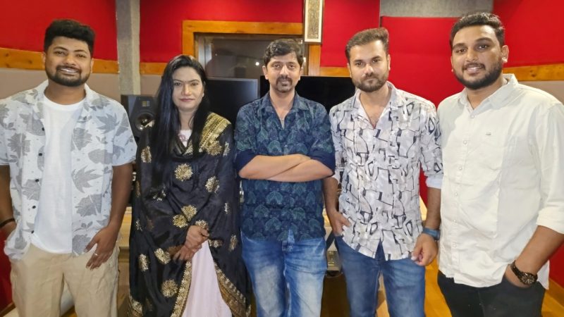 ಭೂತ ಬಂಗಲೆಯ ಸುತ್ತ ನಡೆಯುವ ಕಥಾ ಹಂದರದ ” ಓಮನ್”