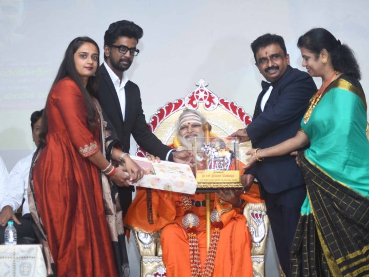 ಗುಡಿಸಲ್ಲಿ ಹುಟ್ಟಿ ಅಸಾಧಾರಣ ಸಾಧನೆ ಮಾಡಿದ ಅಪ್ರತಿಮ ಸಾಧಕ ಬೆಂಕೋಶ್ರೀ