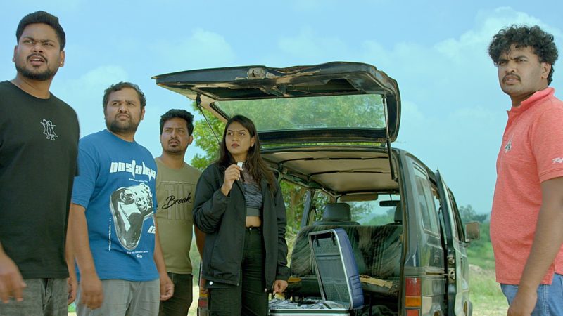 ಜೂನ್ 19 ರಂದು ತೆರೆಗೆ ಬರಲು ಸಜ್ಜಾದ “ಎಜುಕೇಟಡ್ ಬುಲ್ಸ್