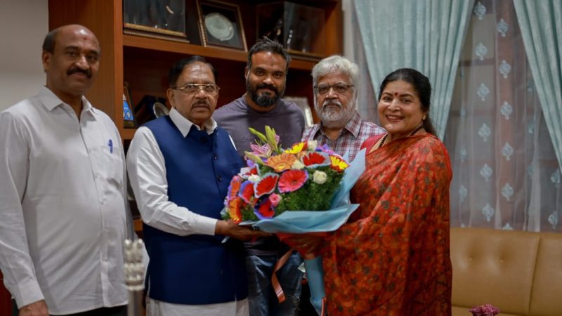 ಶತಮಾನೋತ್ಸವ ಭವನಕ್ಕೆ ಜಾಗ ಸೇರಿ ವಿವಿಧ ಬೇಡಿಕೆ ಈಡೇರಿಕೆಗೆ ಉಪಮುಖ್ಯಮಂತ್ರಿಗೆ ಮನವಿ