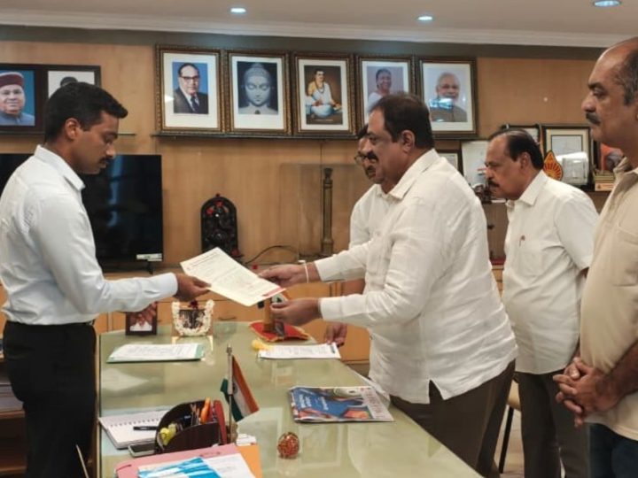 ನಿರ್ಮಾಪಕರ ಸಂಘದಿಂದ ವಾರ್ತಾ ಇಲಾಖೆ ಆಯುಕ್ತರ ಭೇಟಿ: ಮನವಿ